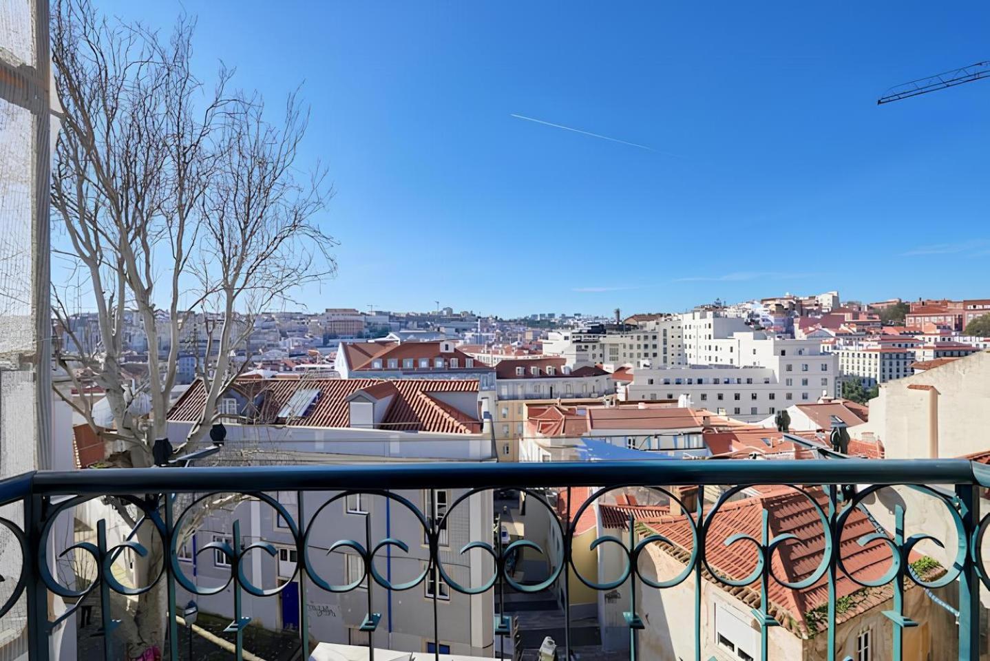 Central & Calm With Great View Lisboa Eksteriør bilde